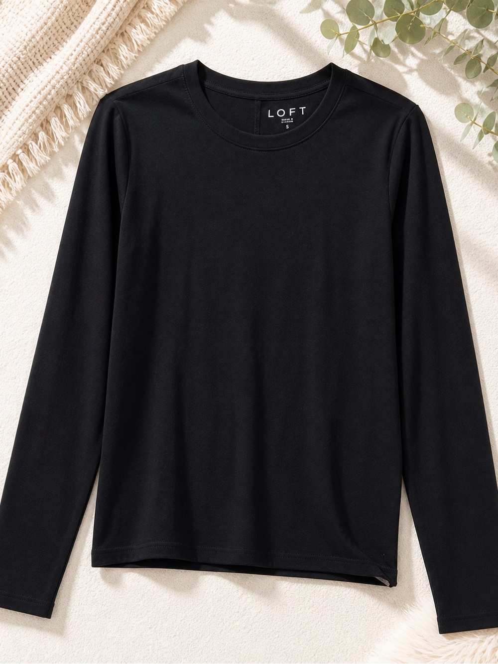 LOFT plus size Black Crew Neck Top
